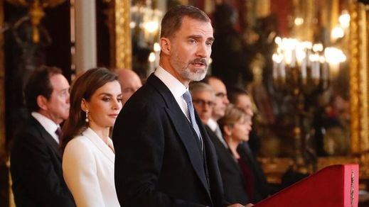El Rey critica que la crisis catalana 