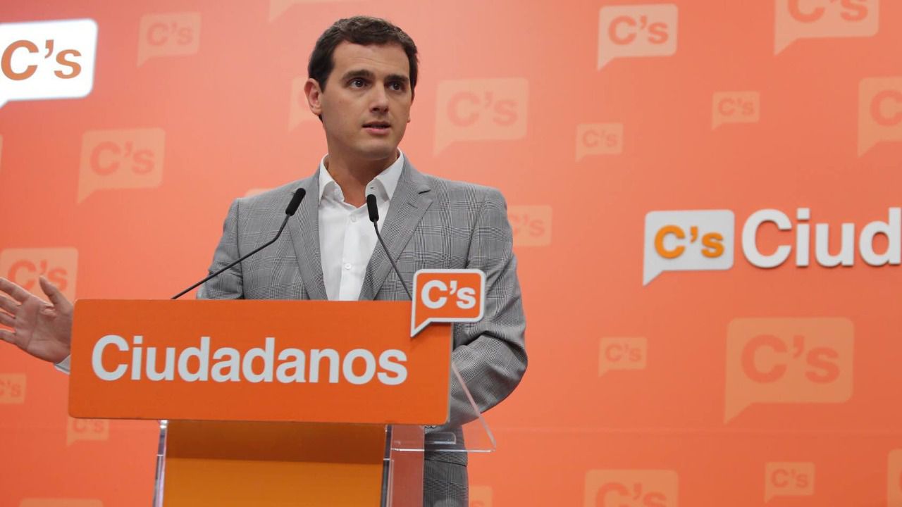 Rivera aprovecha su buena racha en las encuestas para dar un ultimátum a Rajoy