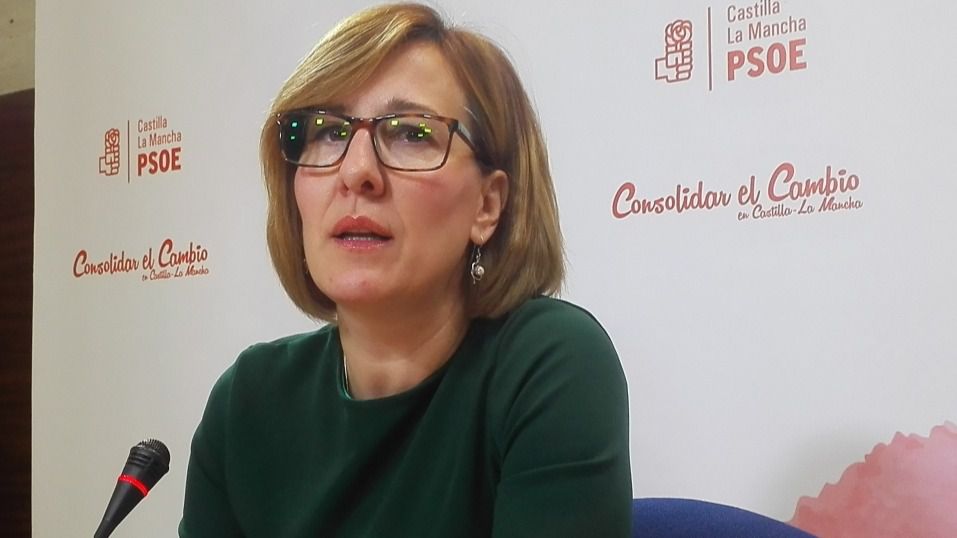 PSOE: "Cospedal niega que hizo brutales recortes como niega la corrupción en su partido"