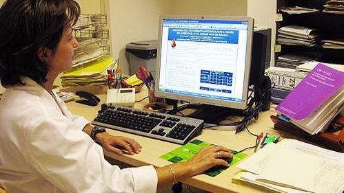 El PP registró una proposición en las Cortes para recuperar la carrera profesional sanitaria