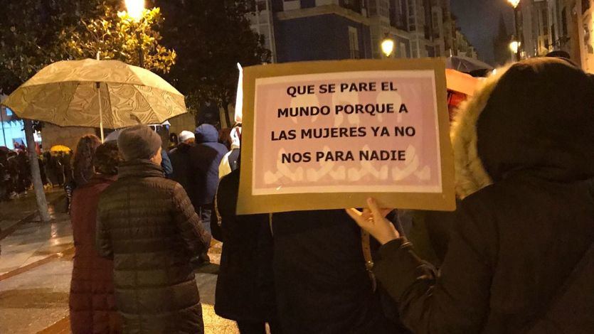 8-M en Burgos: 'Que se pare el mundo porque a las mujeres ya no hay quien nos pare'