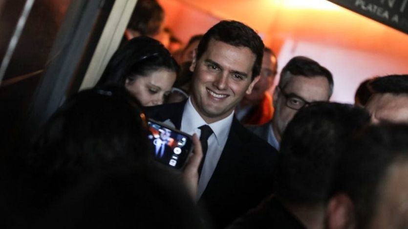 Ciudadanos se consolida como el partido del futuro Gobierno de los españoles: así gobernaría Albert Rivera