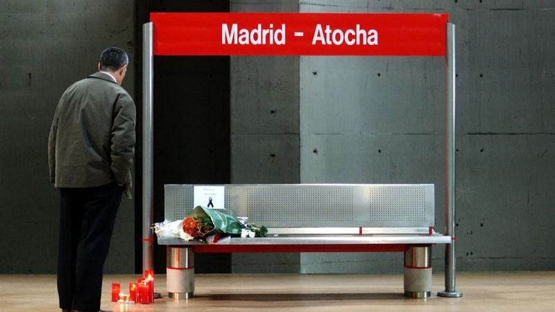 Madrid rinde homenaje a las víctimas del 11-M: España no olvida a las víctimas