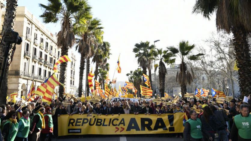 Pinchazo de los soberanistas extremos: sólo 45.000 personas para pedir 'una independencia ya, efectiva y real'