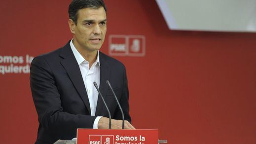 Sánchez propone equiparar a la clase política la subida salarial del 0,25% de los pensionistas