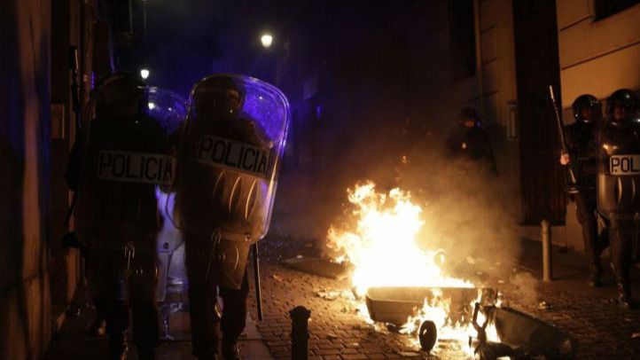 Reacciones a los altercados de Lavapiés: de las peticiones de cese a la denuncia de "persecución"