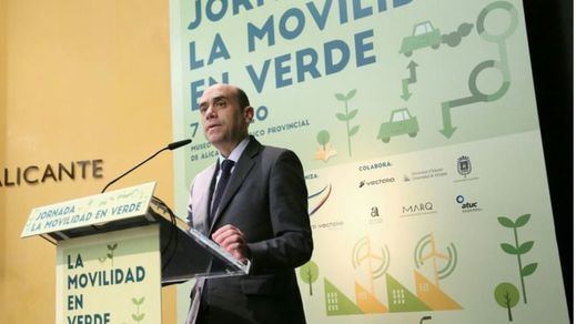 El alcalde de Alicante, procesado por el despido irregular de la cuñada del portavoz del PP