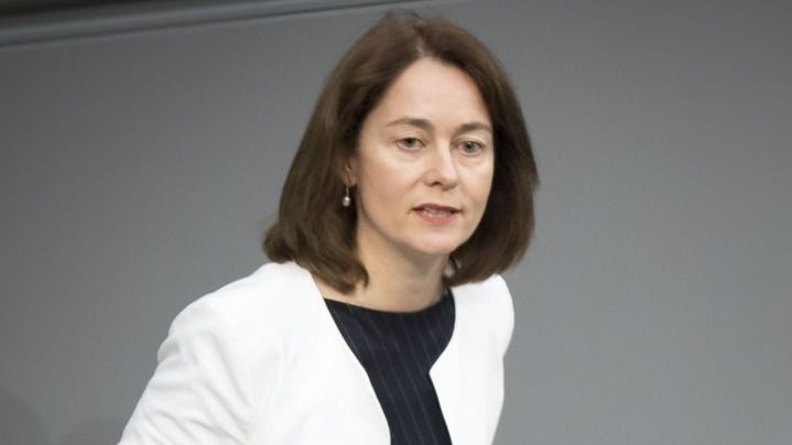 El Gobierno alemán da un toque a la ministra que dudó del proceso judicial contra los independentistas