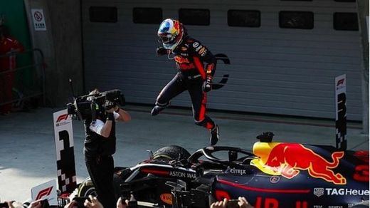 Ricciardo da la sorpresa en el GP de China y Alonso termina séptimo