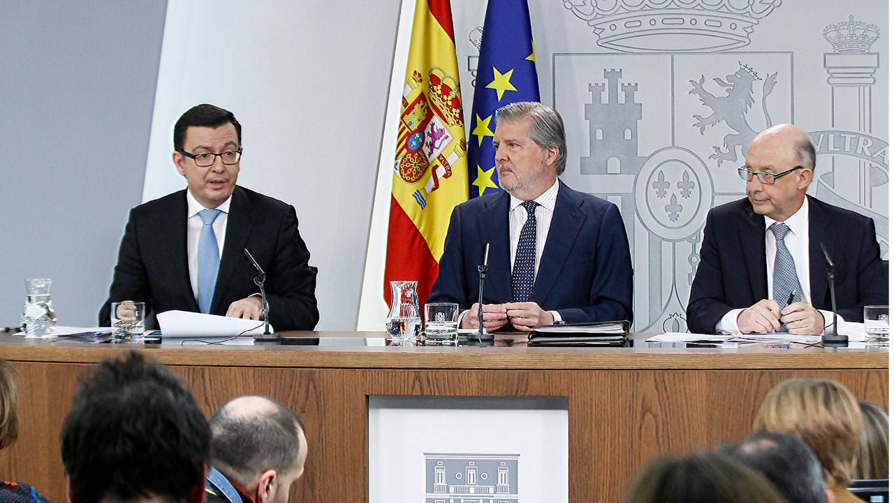 El Gobierno ratifica la versión de Montoro: "no se gastó un euro público en el 1-O"