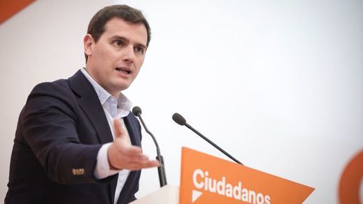 Rivera anuncia la llegada de más independientes a Ciudadanos tras la oferta a Manuel Valls