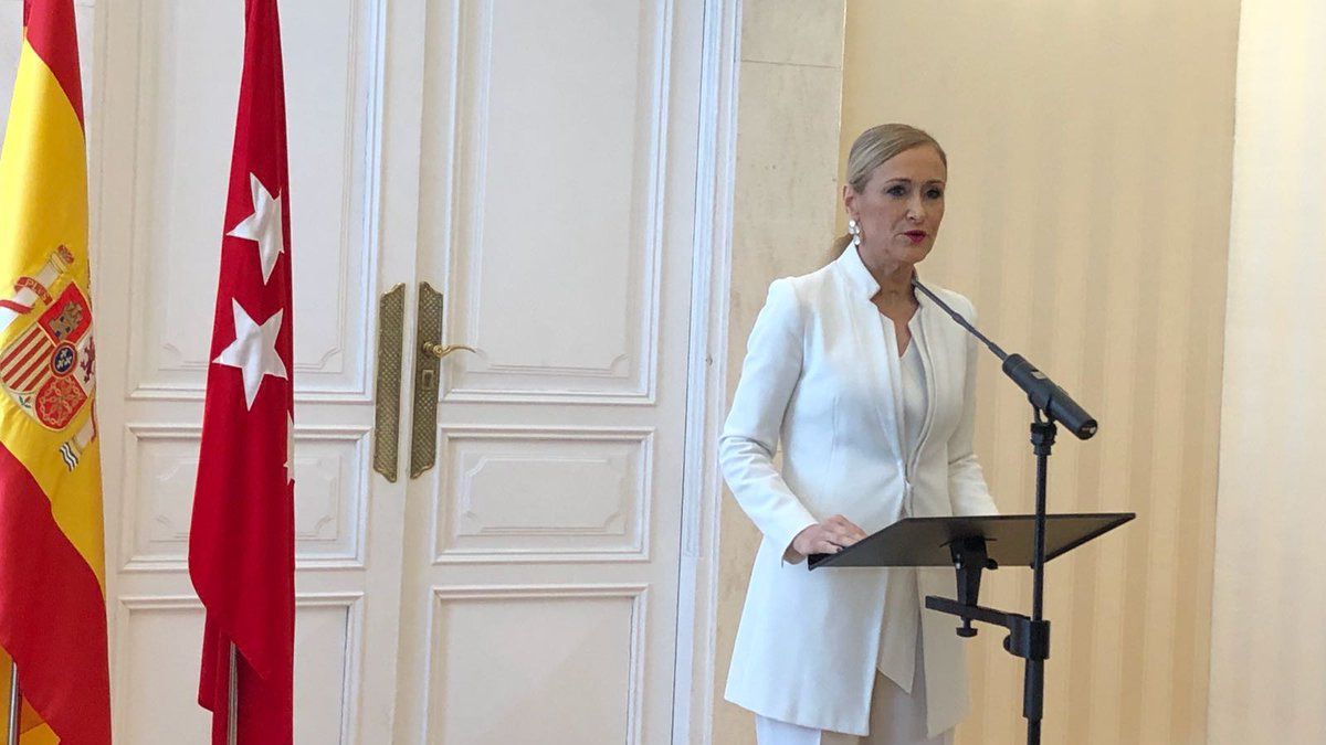 Cifuentes, ni diputada ni líder del PP madrileño: Génova busca su caída total