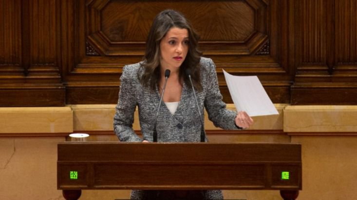Arrimadas recuerda a Torra que será president 'gracias' al Gobierno de Rajoy