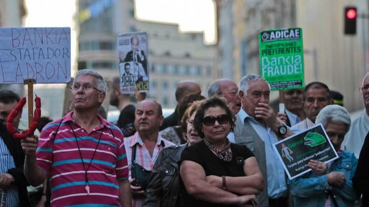 Archivado por sorpresa el caso de las preferentes de Caja Madrid: no se acredita que hubiera "engaño"