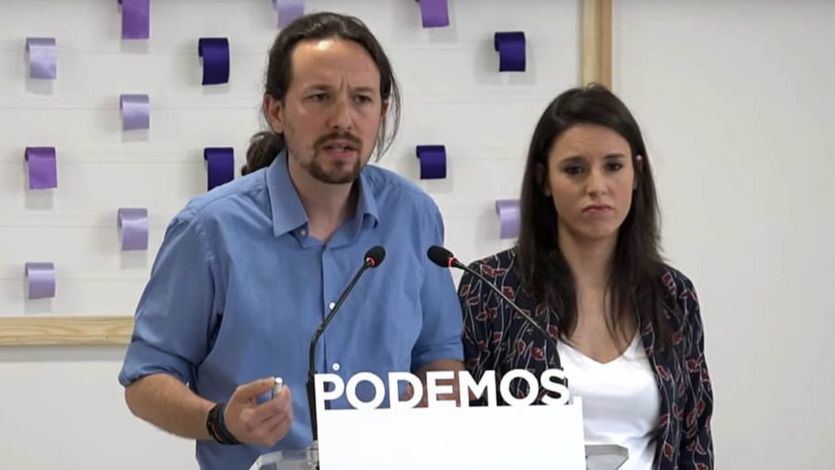 Iglesias y Montero rompen Podemos, donde la consulta a sus bases ha provocado indignación