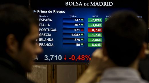 La incertidumbre política generada por la moción a Rajoy hunde la Bolsa y dispara la prima de riesgo