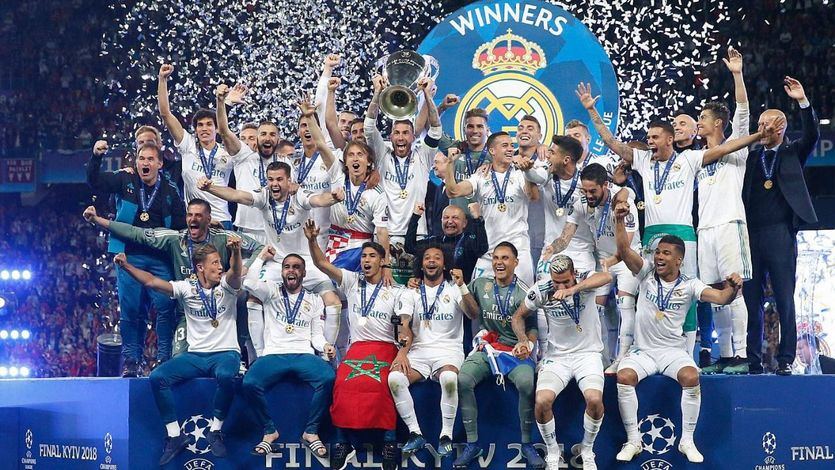 El Real Madrid agranda su leyenda y alza la decimotercera en Kiev (3-1)