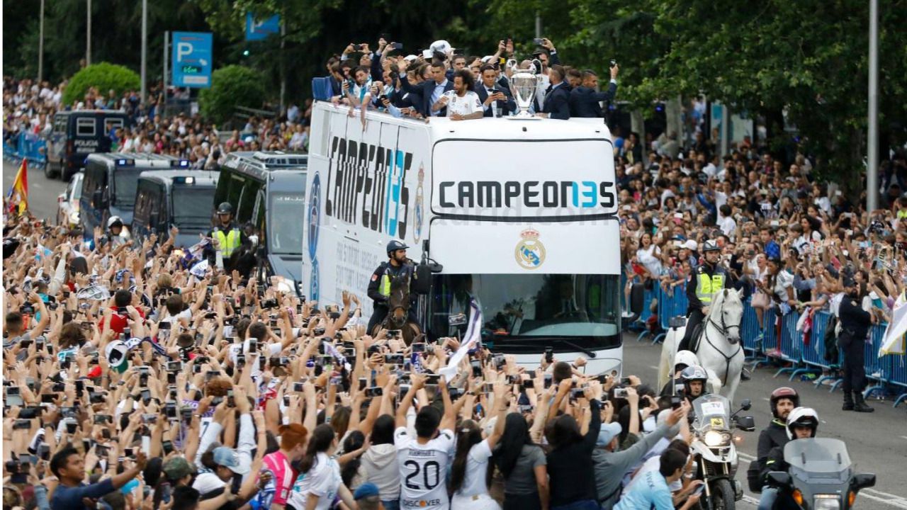 La capital se vistió de blanco: así celebró el Real Madrid la decimotercera Copa de Europa