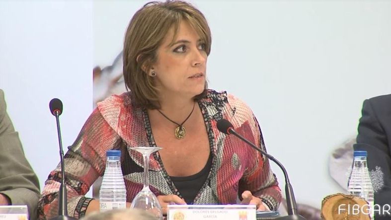 Dolores Delgado, entonces fiscal de la Audiencia Nacional participa en una mesa redonda organizada por la Fundación Internacional Baltasar Garzón en 2013