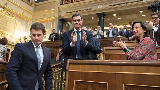 El PSOE se confirma como primera fuerza política tras su ascenso al poder