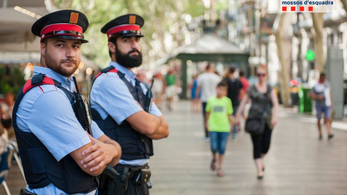 La Generalitat destaca la ausencia de incidentes graves en la fiesta de San Juan pese a las 4 denuncias de agresión sexual