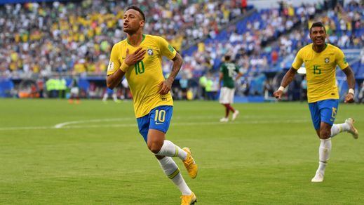 Neymar marca el ritmo de Brasil, que pasa a cuartos tras doblegar a México (2-0)