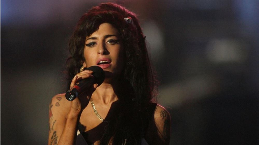Recordando A Amy Winehouse A Traves De Sus Mejores Canciones