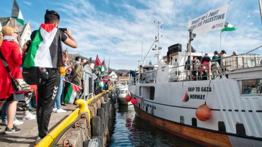 Israel vuelve a interceptar a la Flotilla de la Libertad; detenida a 49 millas de la costa palestina