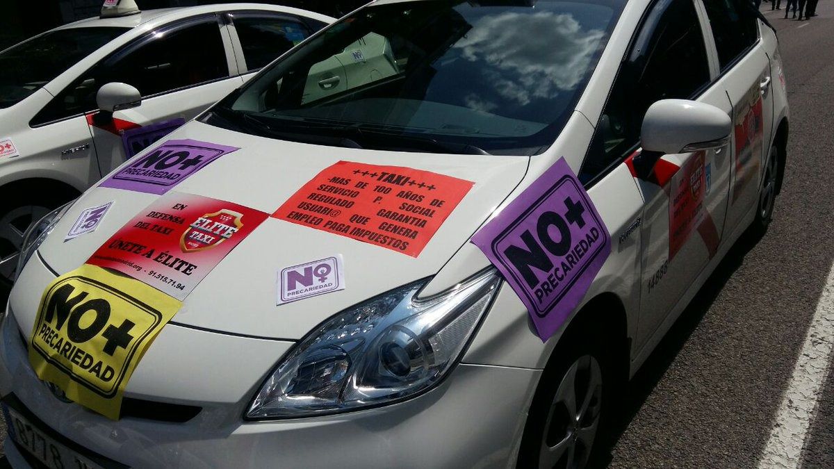 Los taxistas desconvocan la huelga en todo el país tras un primer compromiso del Gobierno con su causa