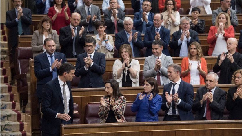 Barómetro del CIS: el PSOE arrasaría en las elecciones tras la llegada de Sánchez al Gobierno
