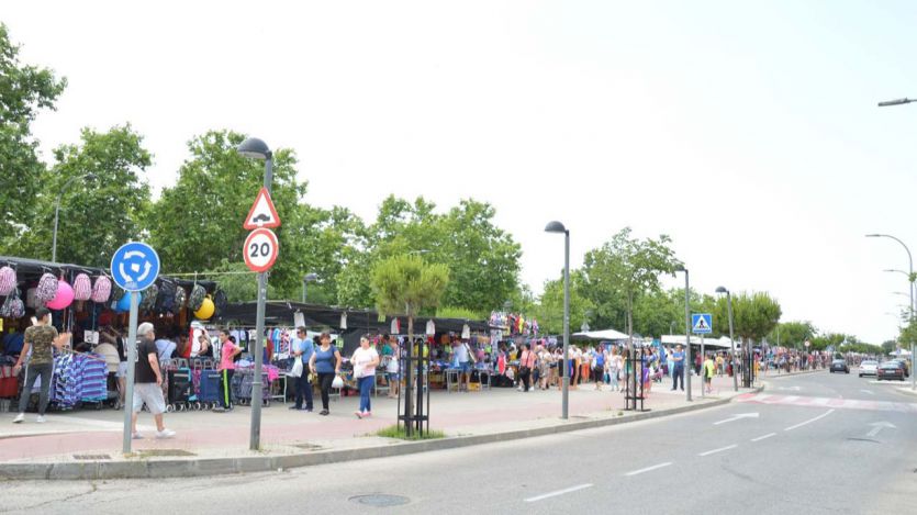 El mercadillo semanal de Azuqueca de Henares se adelanta a este martes 14 de agosto