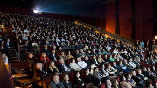 ¿Por qué no son más baratas las entradas de cine pese a la bajada del IVA cultural?