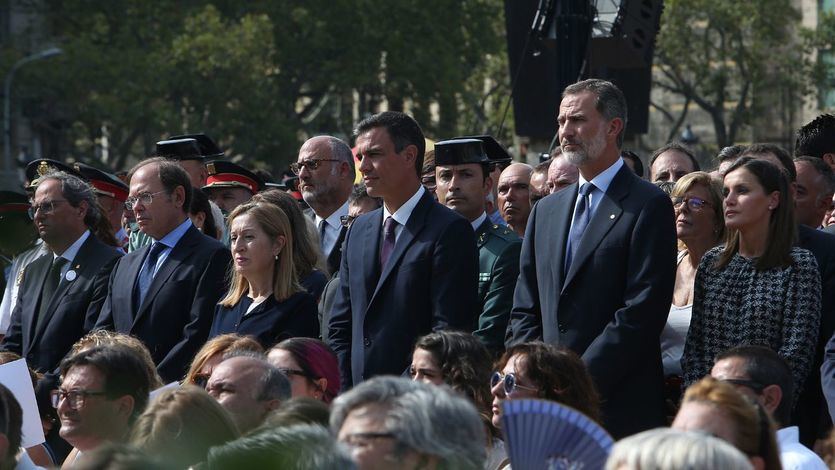 La 'cara' política del primer aniversario de los atentados del 17-A