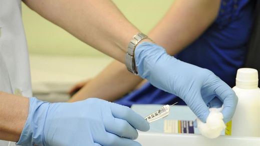 España seguirá sin vacunar a los hombres contra el virus del papiloma