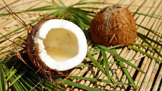 El aceite de coco: el falso e interesado mito de que es un veneno por su grasa saturada