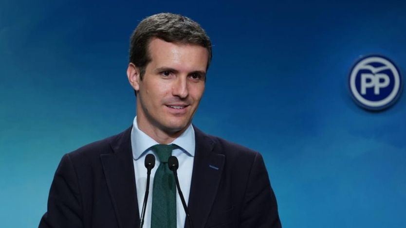 Casado: 'Cuando abrimos un hospital o un colegio, estamos diciendo viva el rey'