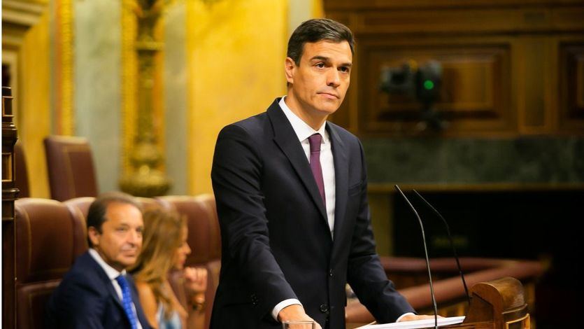 La tesis de Sánchez 'abarrota' la biblioteca de la Universidad Camilo José Cela