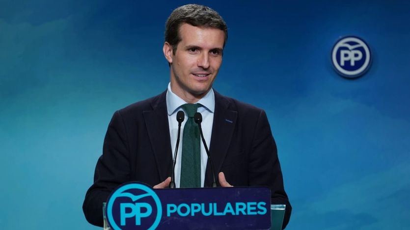 El 'dardo' de Casado a Montón tras pedir la Fiscalía el archivo del 'caso máster'