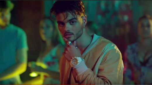 Abraham Mateo se lanza 'a cámara lenta' en el primer single de su nuevo disco