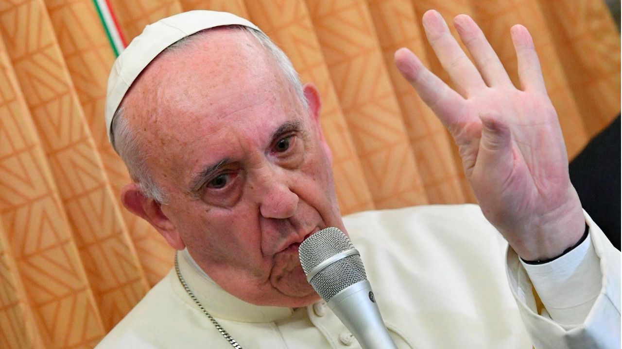 El Papa compara el aborto con "contratar a un sicario"