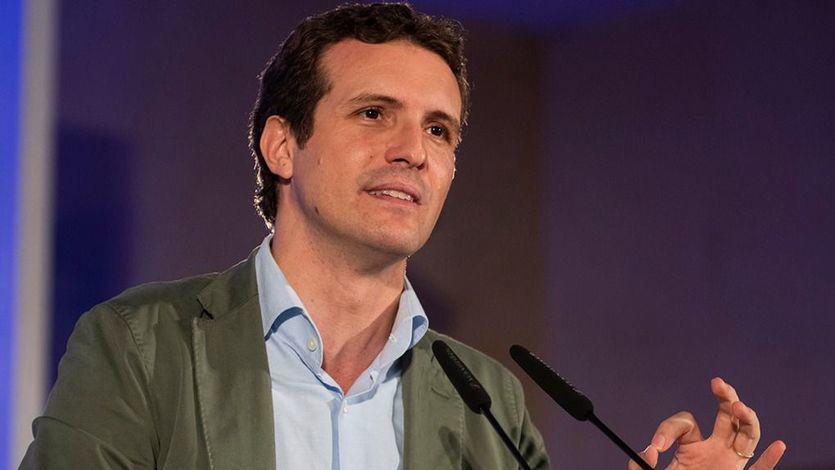 Casado califica a Sánchez de 'presidente por control remoto'