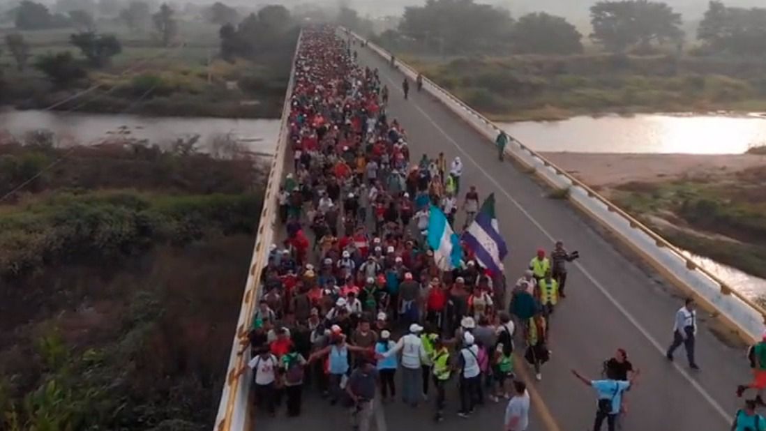 La caravana de migrantes llega a las puertas de Ciudad de México pese a las amenazas de Trump