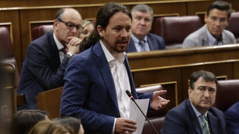 Iglesias critica que Sánchez invite a los 'aprendices de Bolsonaro' a negociar los Presupuestos