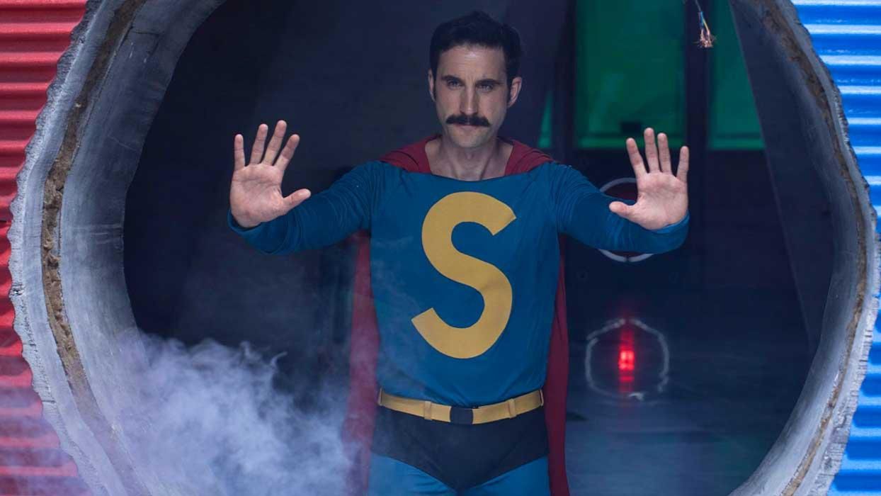 Crítica de la película 'Superlópez': Lárgame un cilindrín, fotero