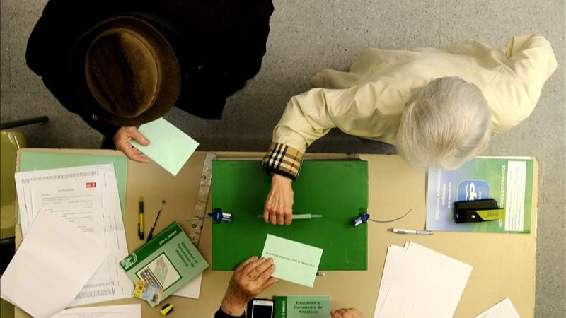 La otra cara de la jornada electoral en Andalucía: anécdotas e incidencias