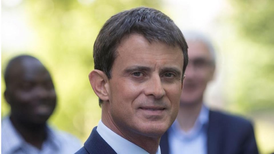 Valls critica la disposición de Rivera a pactar con Vox en Andalucía