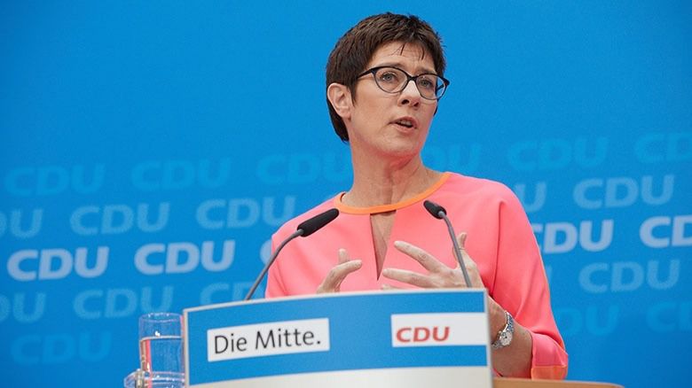 Sin sorpresas: la sucesora natural de Merkel, Annegret Kramp-Karrenbauer, nueva presidenta de la CDU