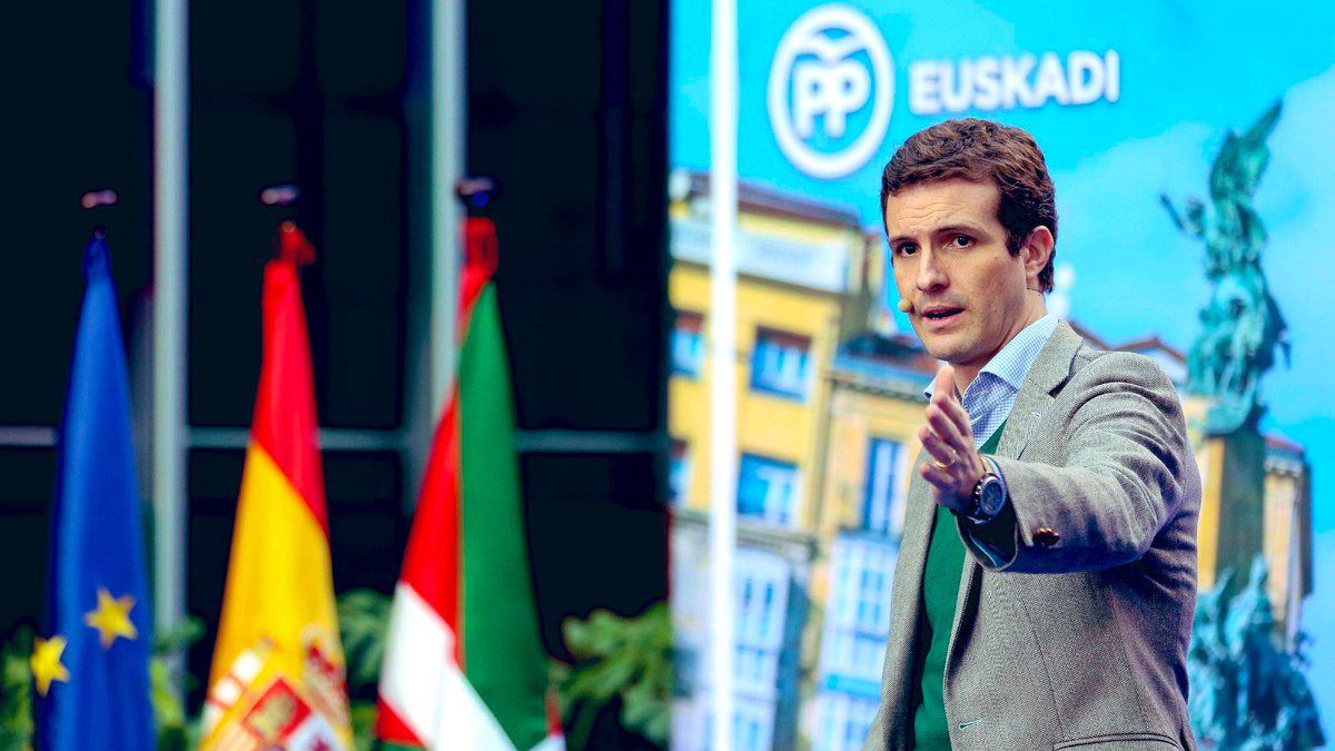 Casado acusa a Sánchez de "hacer del Estado un títere de los independentistas"