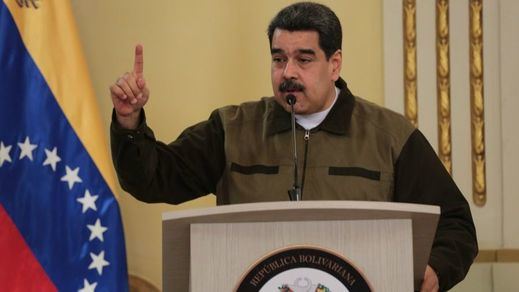 Maduro pide al Ejército estar alerta frente a los 