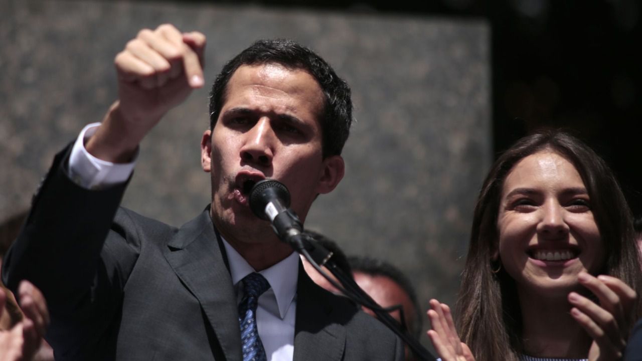Reconocimiento a Guaidó: el PP reclama a Sánchez explicaciones en el Congreso, Cs expulsar a Maduro y Podemos alerta sobre Trump